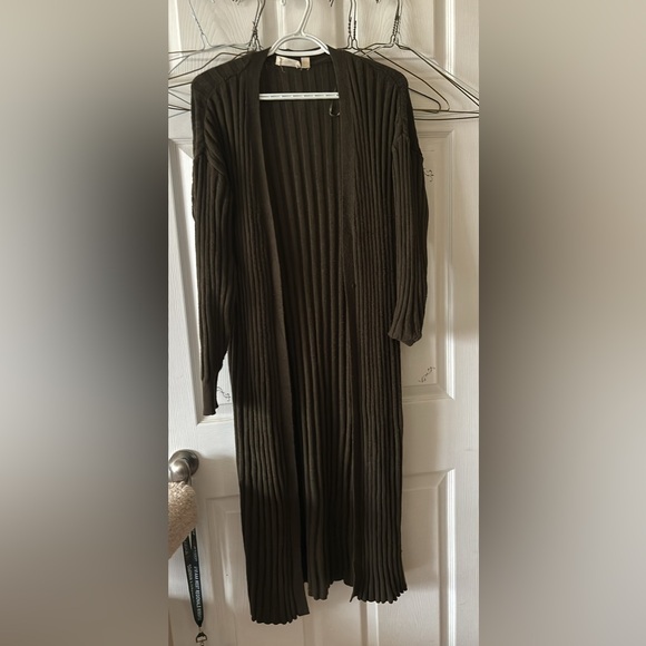 Fall sweater - Picture 1 of 2